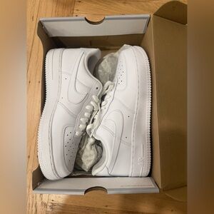 Nike Air Force 1 '07 All White Men's Basketball US Mens Size 10 NWT New in Box